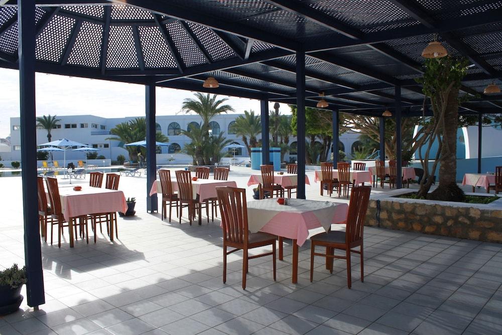 Le Grand Hotels Des Thermes Mezraia Kültér fotó