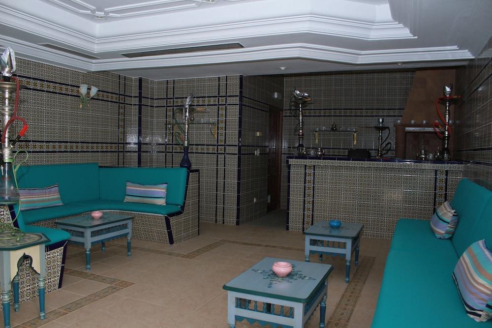 Le Grand Hotels Des Thermes Mezraia Kültér fotó