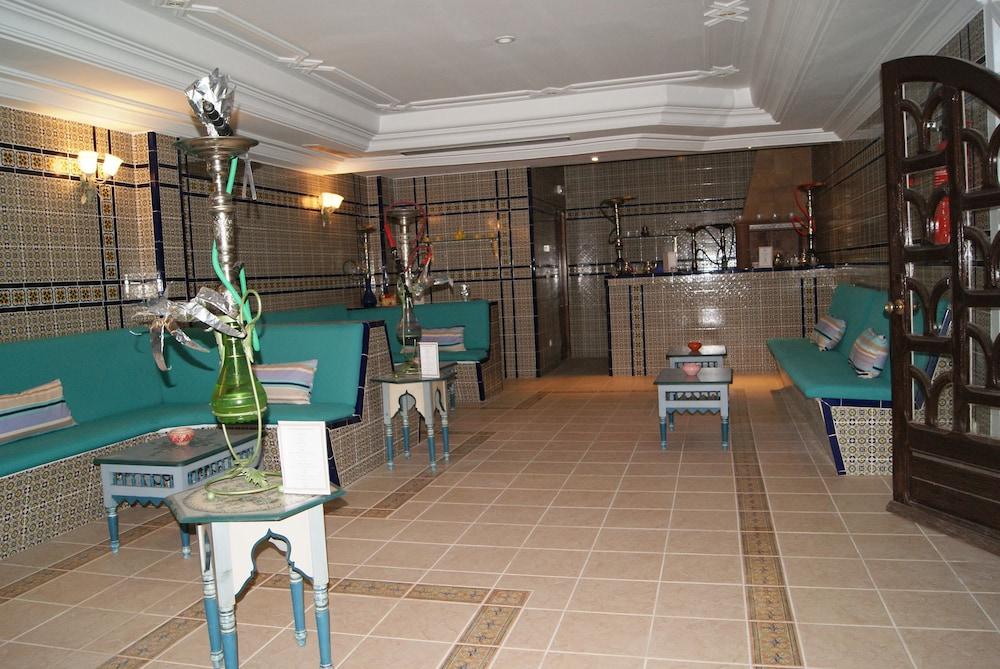 Le Grand Hotels Des Thermes Mezraia Kültér fotó