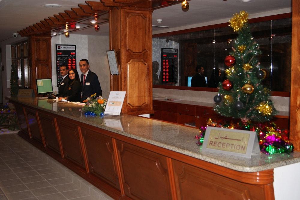 Le Grand Hotels Des Thermes Mezraia Kültér fotó