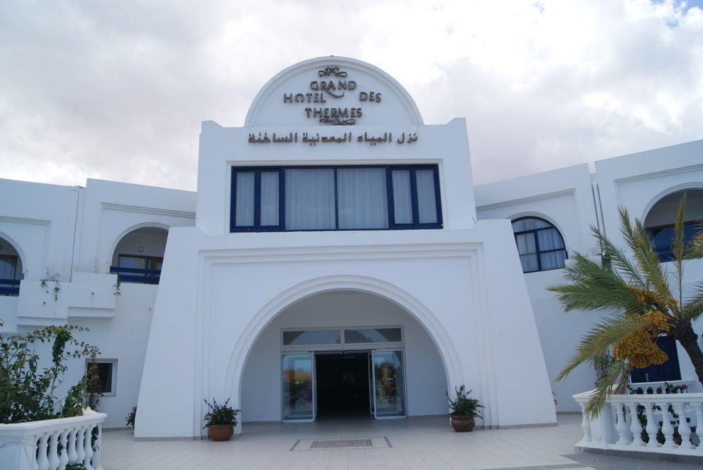 Le Grand Hotels Des Thermes Mezraia Kültér fotó