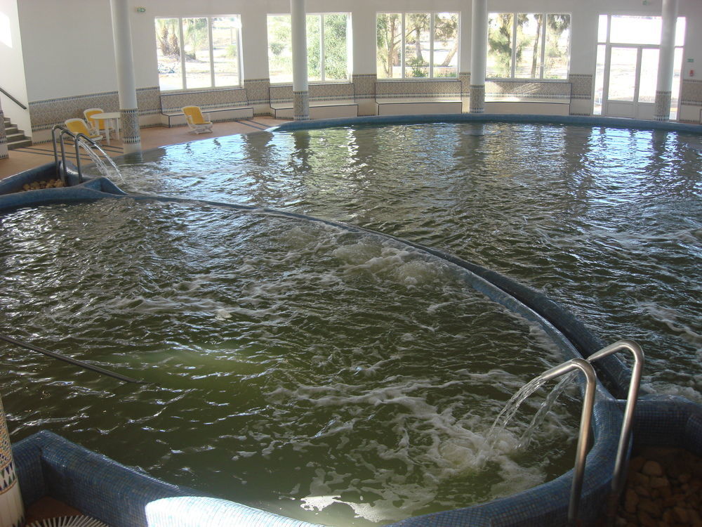 Le Grand Hotels Des Thermes Mezraia Kültér fotó